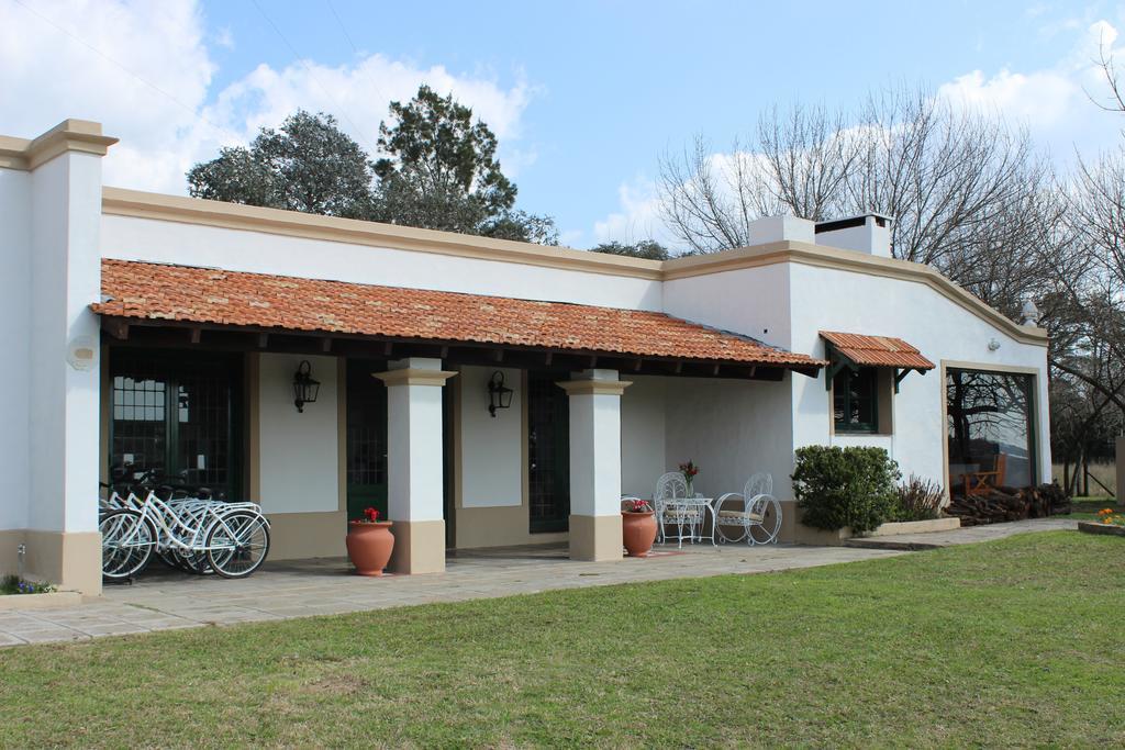 Hotel El Triunfo De Areco Сан-Антоніо-де-Ареко Екстер'єр фото